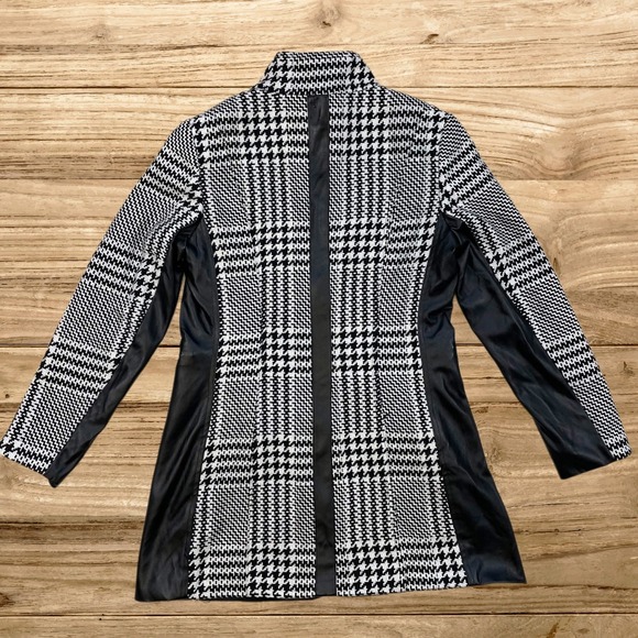 Lena Gabrielle Womens Sz 10 Houndstooth Faux Leather Trim Zip Jacket Black White - Picture 3 of 13